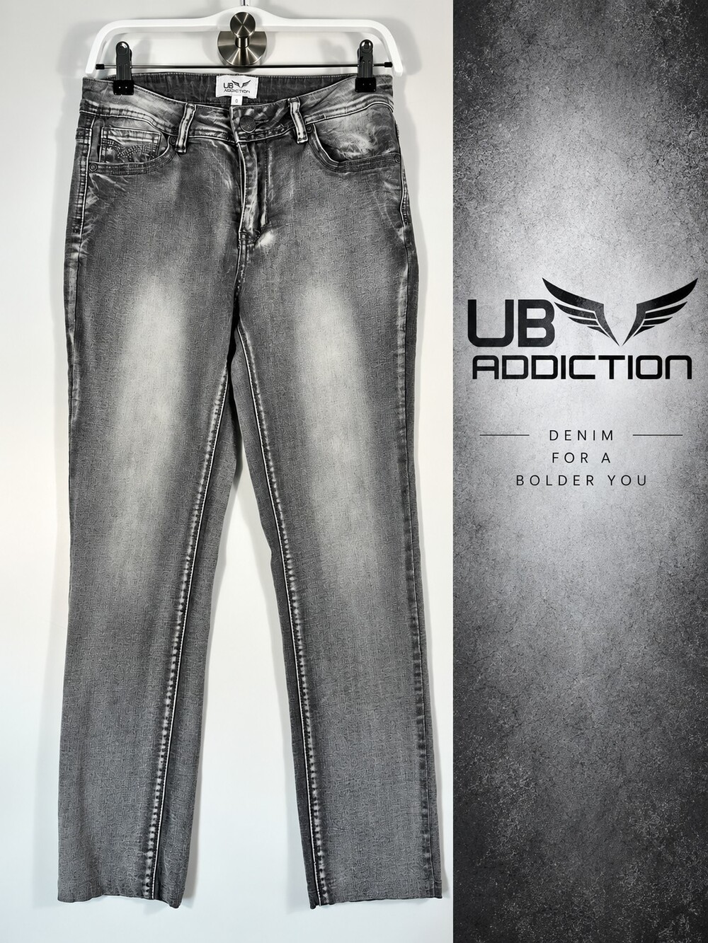 UB Addiction Suzy Grey Straight Leg Jeans Size 8 Stretch Y2K